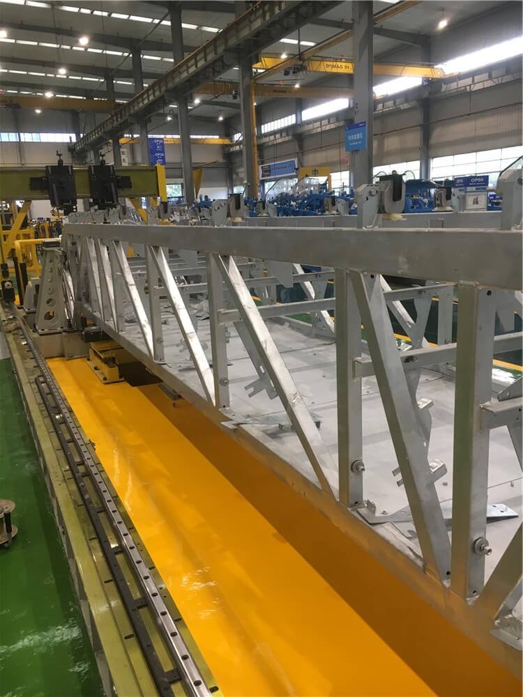 扶梯裝配工裝現(xiàn)場圖1